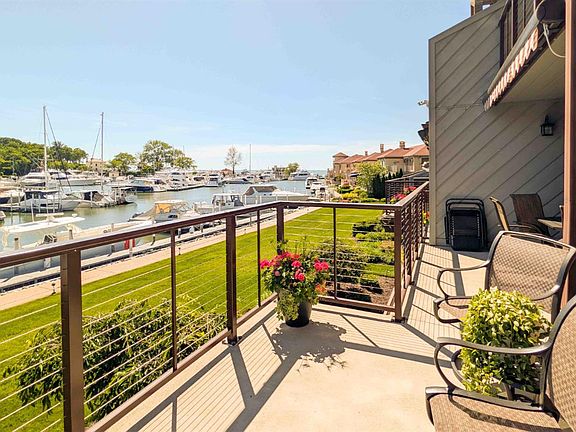 4th image of 3234 N Marina View Dr #11