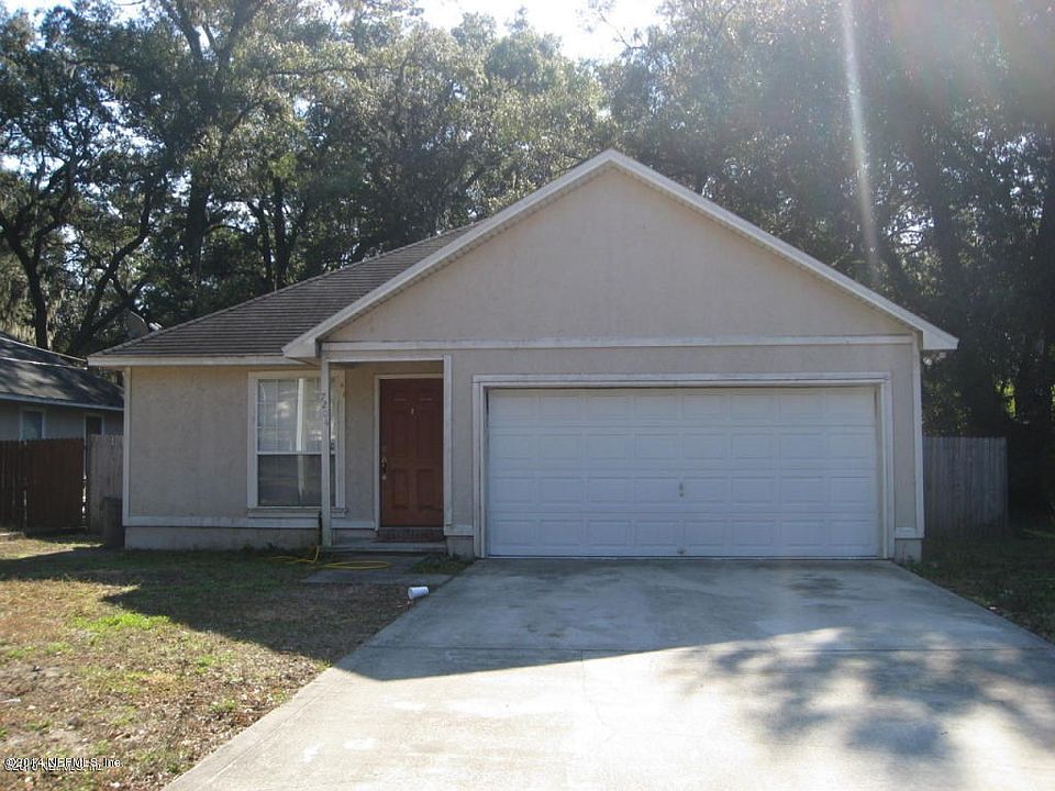 Oakwood Dr