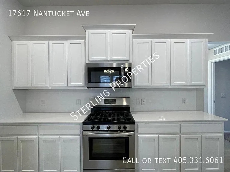 17617 Nantucket Ave — Photo 18