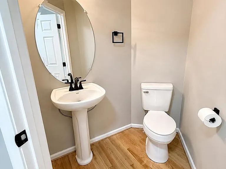 20 Dunlap Dr — Photo 7