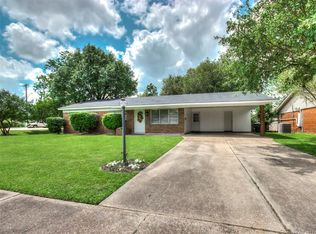 1601 Bistineau Dr, Bossier City, LA 71112