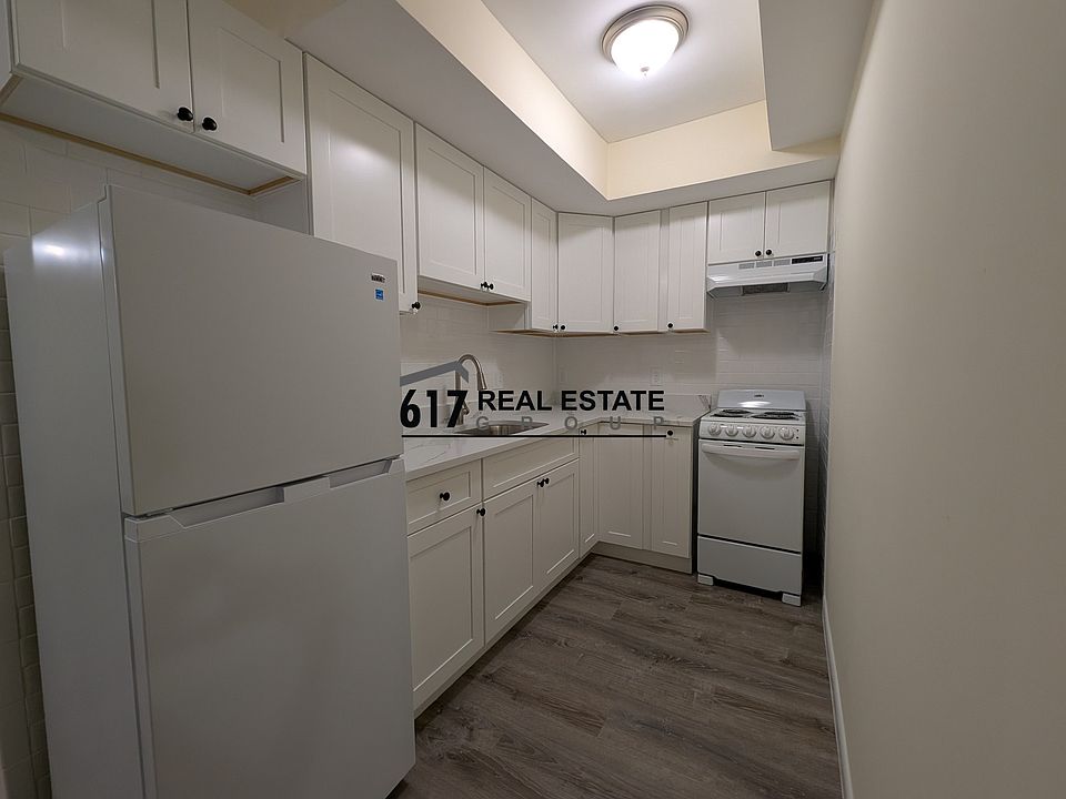 1st image of 1315-B3 Commonwealth Ave