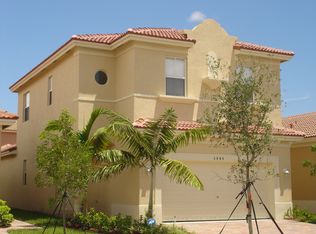 3945 NE 11th Dr, Homestead, FL 33033