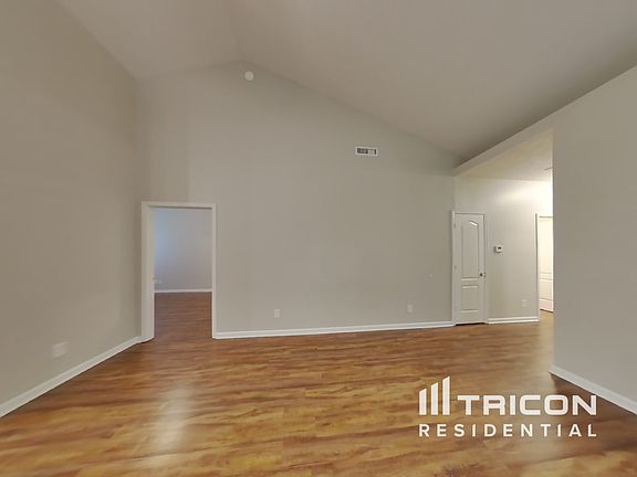 3rd image of 4244 Galena Dr