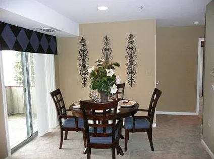 Country Meadows Apartments — Photo 40