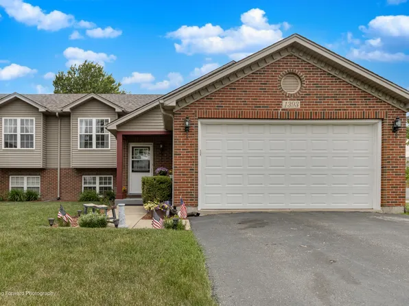1393 Cannonball Trl, Yorkville, IL 60560