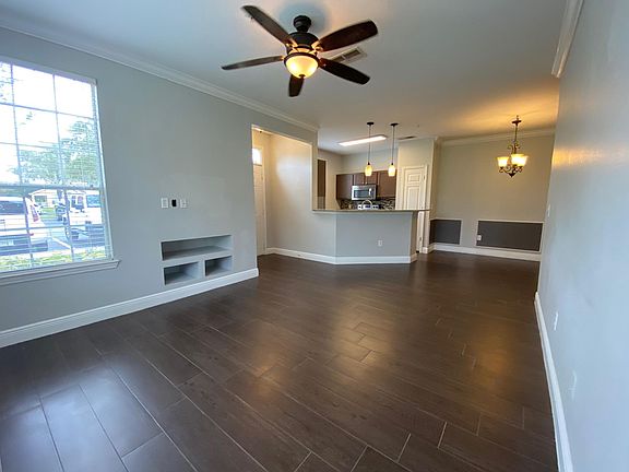 Living Room/Entryway/Kitchen