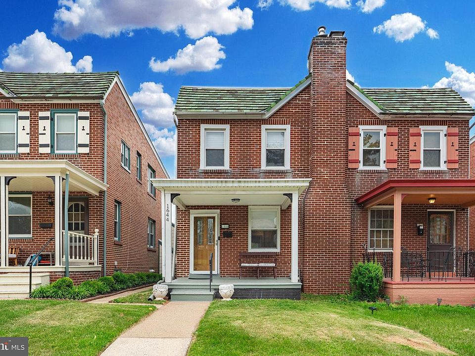 1st image of 1644 Powell St