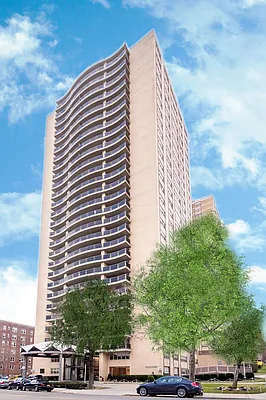 Sold by Compass | media 6