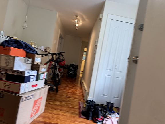 4th image of 1140 Sinclair St #21