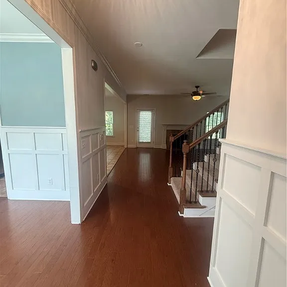 73 Waverly Ln — Photo 2