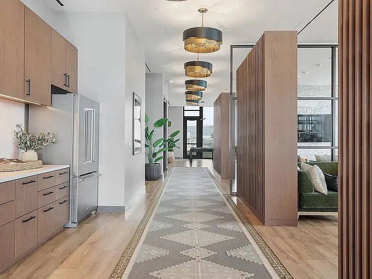 1212 Demonbreun St #2504 — Photo 38