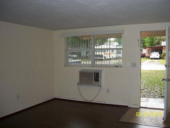 3rd image of 4940 72nd St N