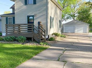 3444 19th Ave, Moline, IL 61265