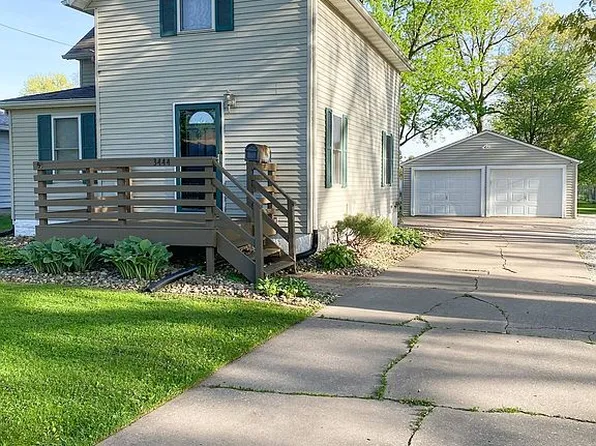 3444 19th Ave, Moline, IL 61265