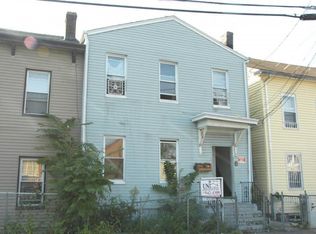20 Seeley St, Paterson, NJ 07501