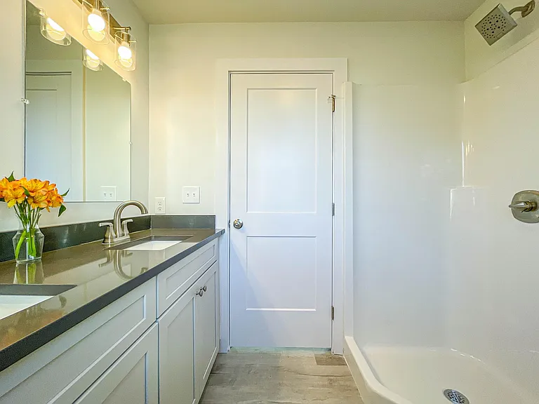 265 Cottage Rd #6 — Photo 38