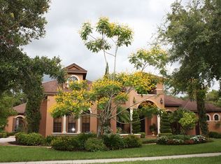 16421 Dunlindale Dr, Lithia, FL 33547