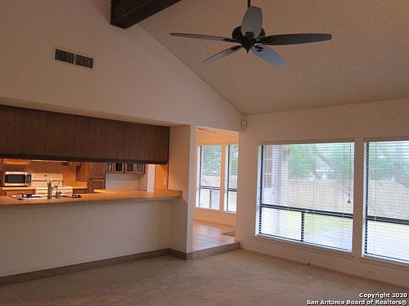 4th image of 8523 Chimneyhill St