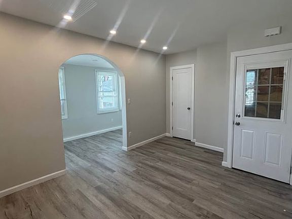 5th image of 315 Beach 90th St APT 2