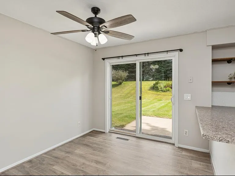 931 Savannah Rd — Photo 3