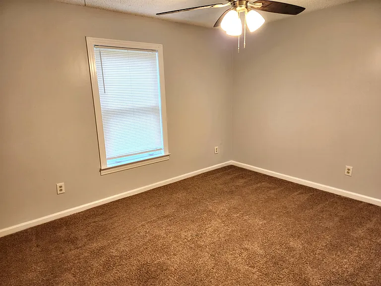 7188 Pleasant Ridge Rd — Photo 22