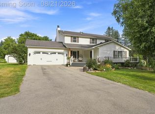 6060 Ford Rd, Commerce Township, MI 48382