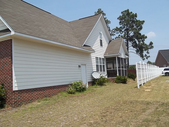 2nd image of 2937 Piney Mountain Dr