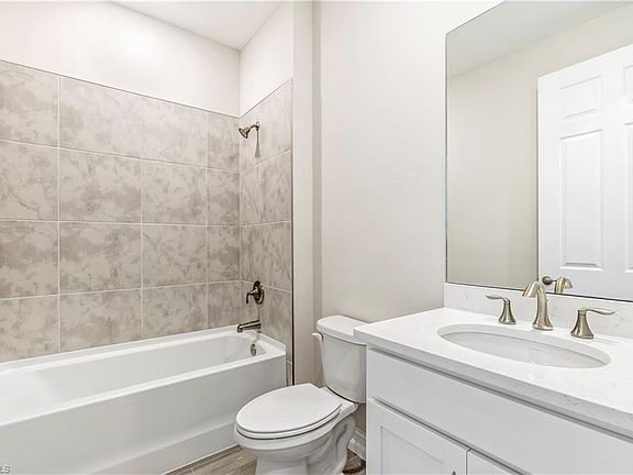 3rd image of 15340 Yellow Birch CT