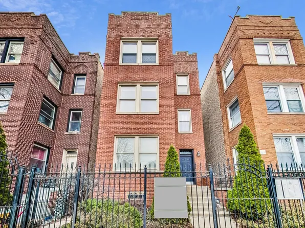 3330 W Hutchinson St, Chicago, IL 60618
