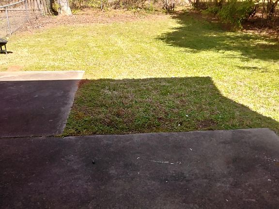 2nd image of 1585 Cannonball Ct