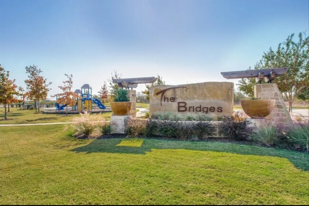 3 bed, 1552 sqft, $2,200 — Photo 2
