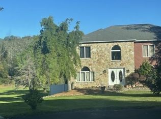 127 Bridgestone Rd, Langhorne, PA 19053