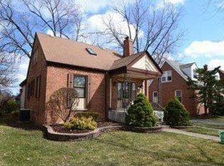 9811 S Lawndale Ave, Evergreen Park, IL 60805