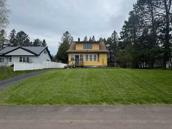 8719 Lawn St, Duluth, MN 55810