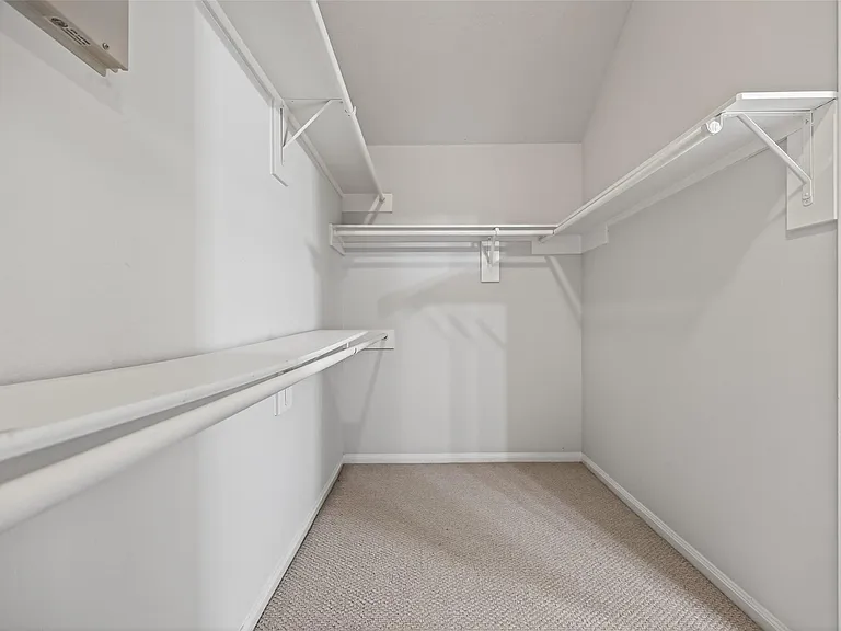 6506 Signal Point Ln — Photo 15