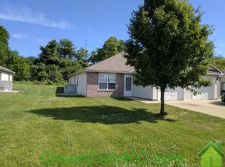 1000 Fall Meadow Ln, Belton, MO 64012