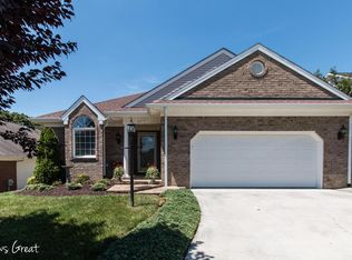 4815 Farmington Place Ct, Roanoke, VA 24018