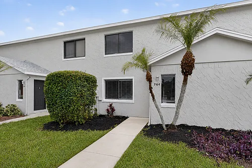 Southern Villas Photo 1