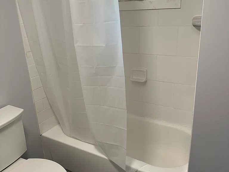 1255 Lucas Ave — Photo 10