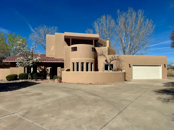 5901 Tierra Viva Pl NW, Albuquerque, NM 87107