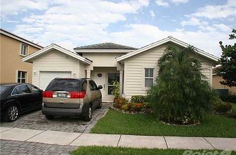 2nd image of 625 SE 31st Ave