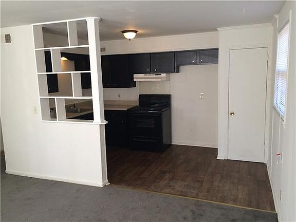 2nd image of 2152 W Richmond Hill Dr