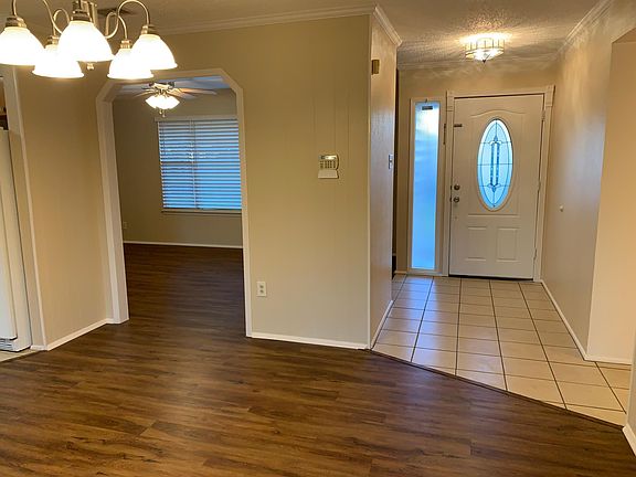 2nd image of 5022 Galahad Dr