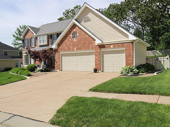 2nd image of 2527 Christopher Oaks Ct
