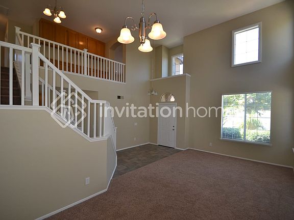 4th image of 3205 Bighorn Cir