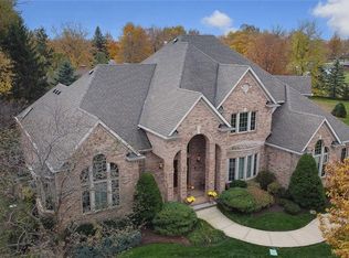 29141 King Arthur Ct, Westlake, OH 44145