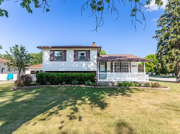 2667 Forest Park Dr, Dyer, IN 46311