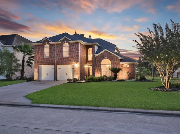 11102 Camino Oaks Dr, Houston, TX 77064