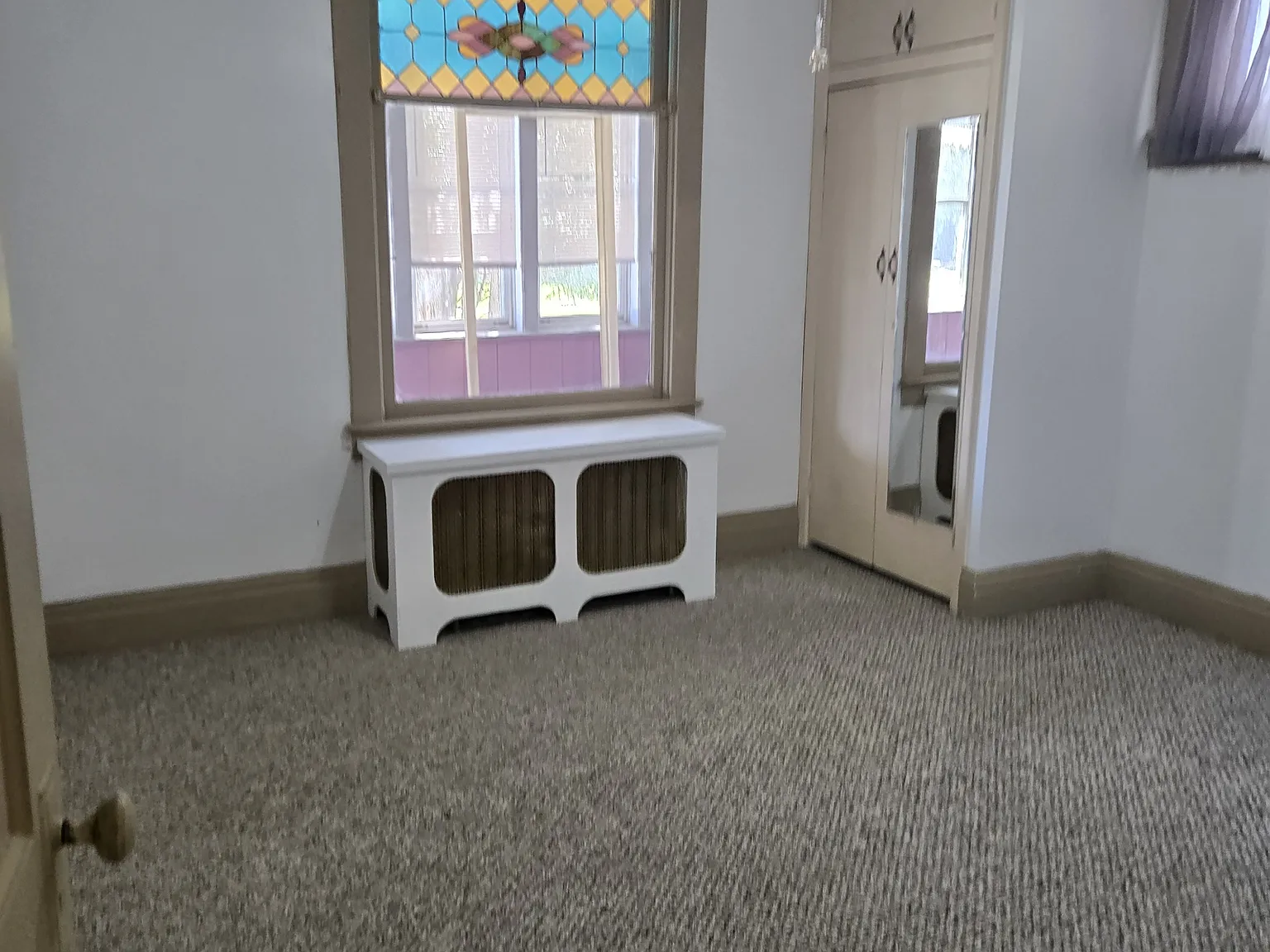 2 bed, 1000 sqft, $1,050 — Photo 3